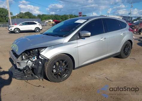 2016 Ford Focus Se z USA, uszkodzony, nr VIN 1FADP3K20GL326621
